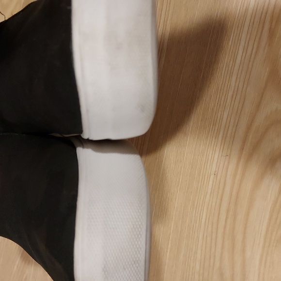 Women's Steve Madden Slip on Shoes Size 6.5 Black Camouflage - Picture 11 of 11